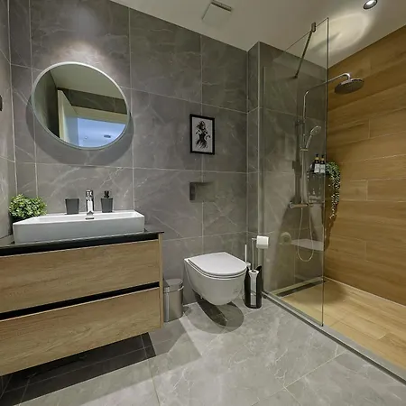 Apartment Zigzag Waterfront - Simfonija 2 *